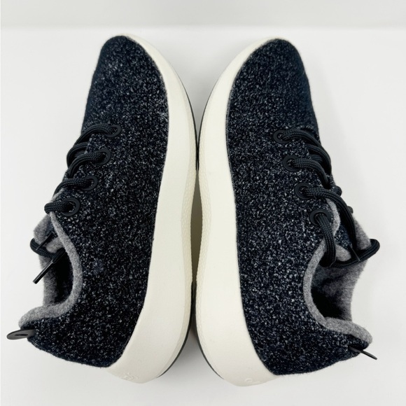 Allbirds Wool Runner Mizzles - Picture 5 of 10